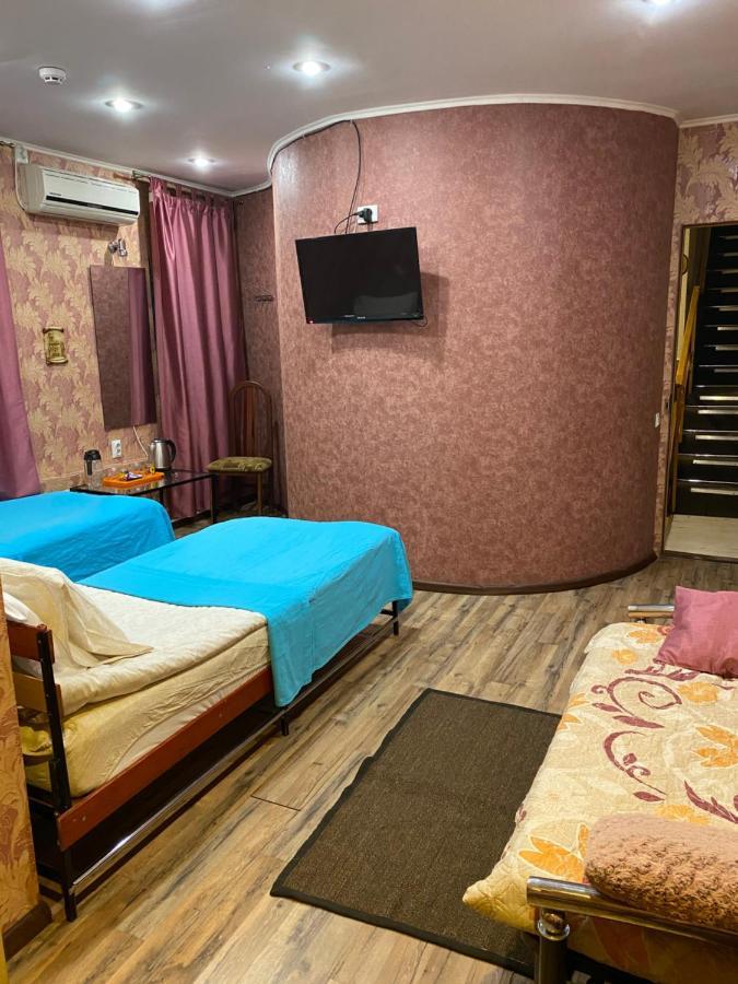 Yellow Unlimited Hotel 4 Kharkiv Eksteriør bilde