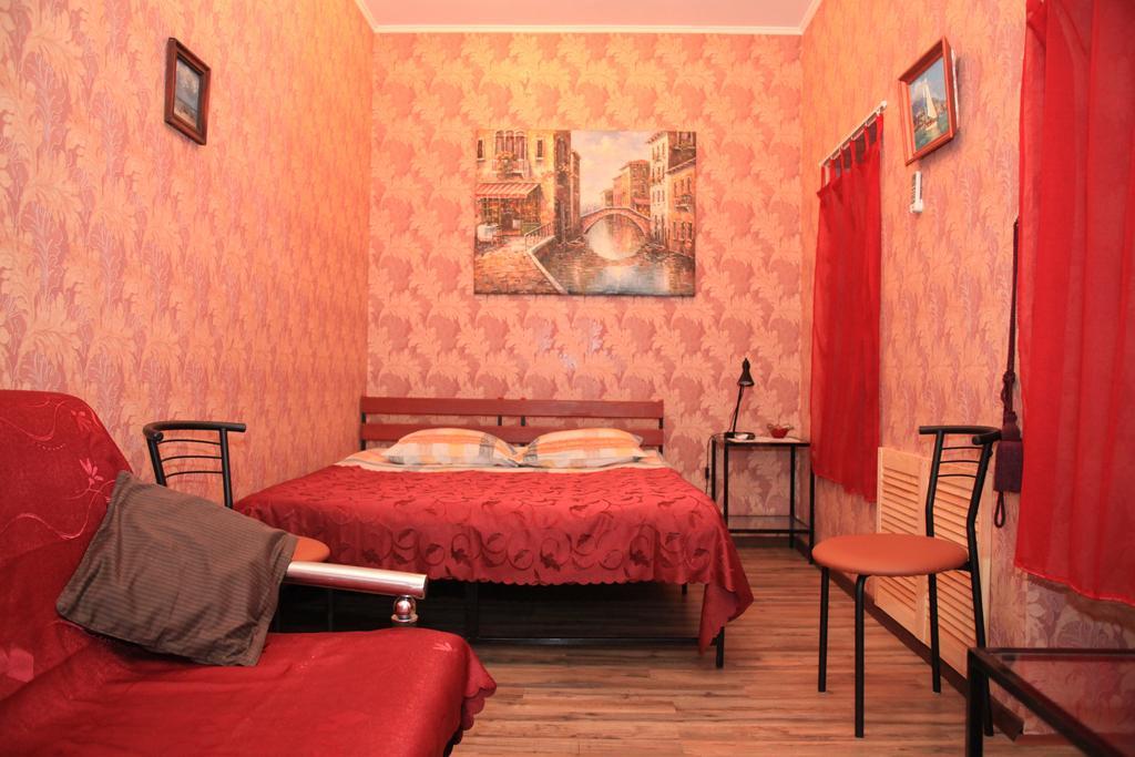 Yellow Unlimited Hotel 4 Kharkiv Eksteriør bilde